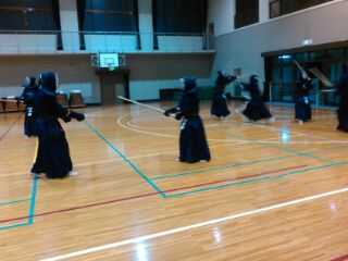 大人の剣道稽古会 (堺市立少林寺小学校)画像