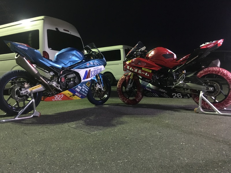 RS125 シートカウル