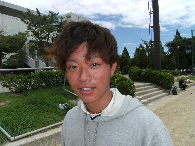 佐藤優樹はかわいいけど態度が悪い?彼氏 ...