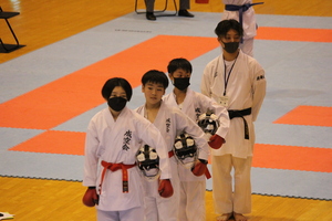 img_20221106-122745.jpg