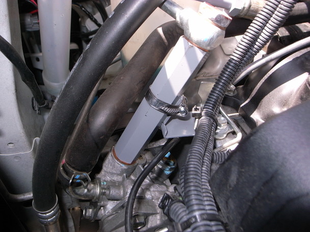 三菱デリカ パワステホース 三菱 デリカ D5 パワステポンプ パワステホース交換作業 ｜グーネット